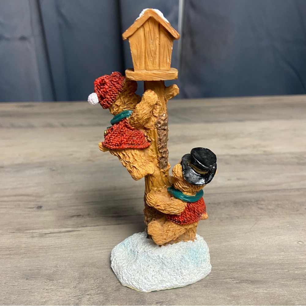 Holiday Bear Climbing Figurine - Brown and Red - Picture 3 of 8